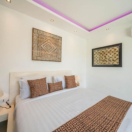 Villa Tira - Elegant 3Br In Central Seminyak Exterior photo
